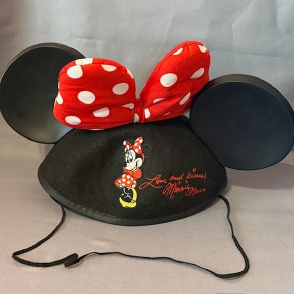 Vintage Walt Disney Minnie Mouse Ears Hat Youth Love Kisses Bow Plastic Parks - Picture 1 of 3